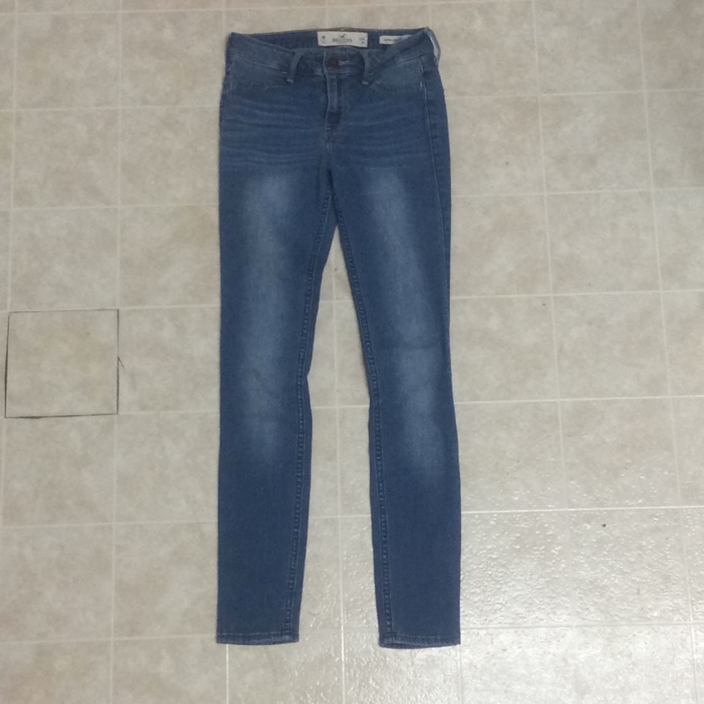 Women’s 0R Hollister jeans